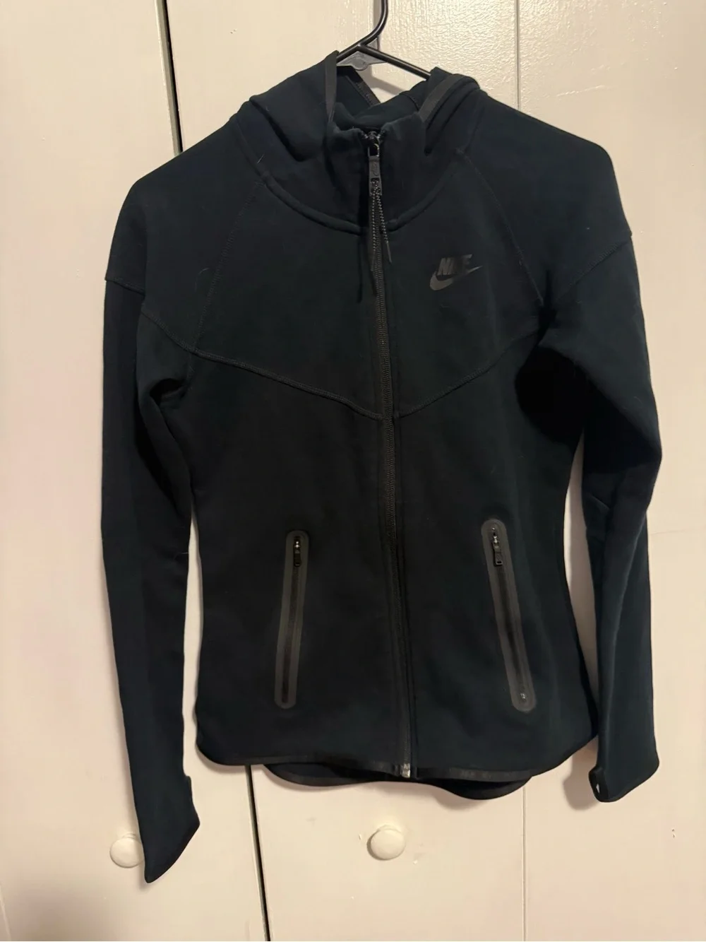Nike Tech Women's Black Full-Zip Hooded Utility Jacket